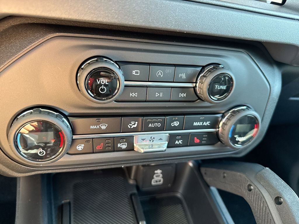 New 2026 Ford Bronco Raptor AWD/4WD image 17