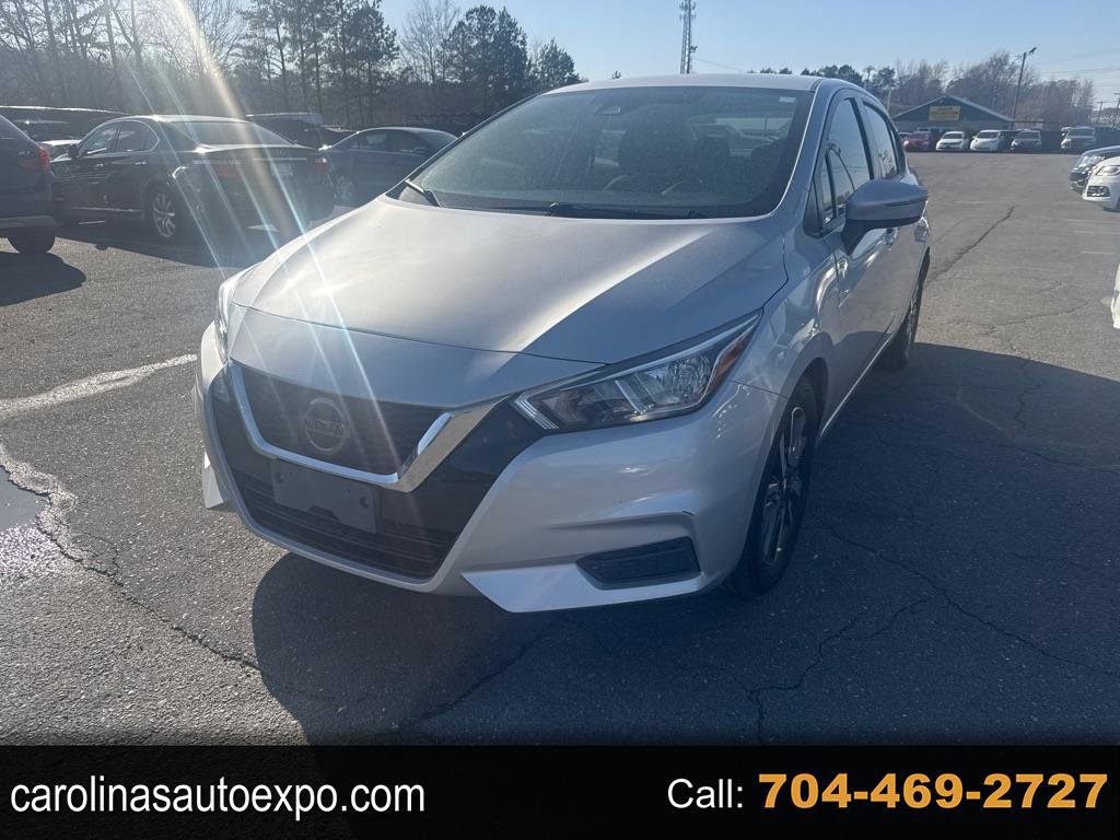 Used 2021 Nissan Versa SV image 1