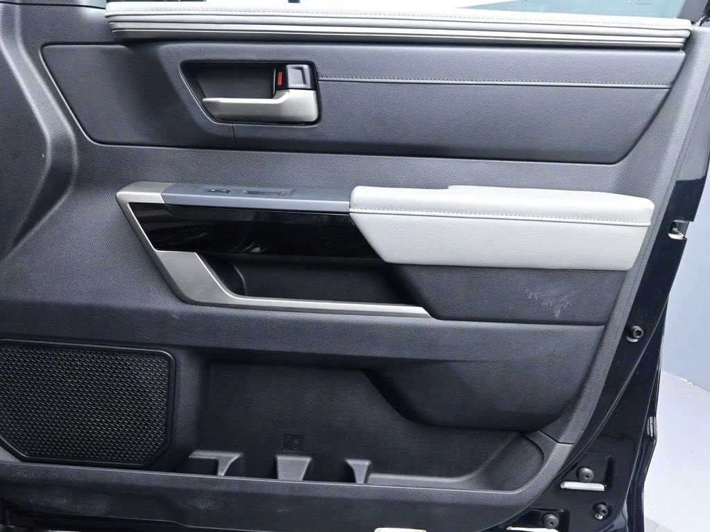 Used 2022 Toyota Tundra Limited image 26