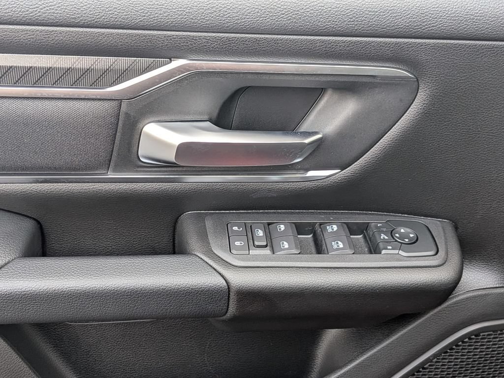 New 2026 RAM 1500 Big Horn AWD/4WD image 11