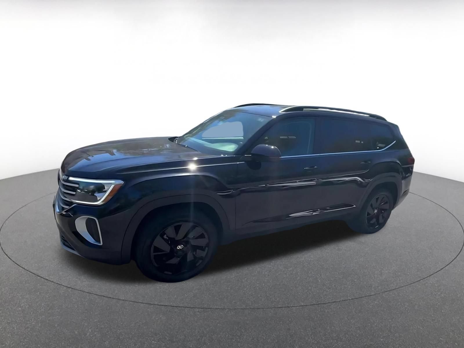 Used 2026 Volkswagen Atlas SE FWD image 7