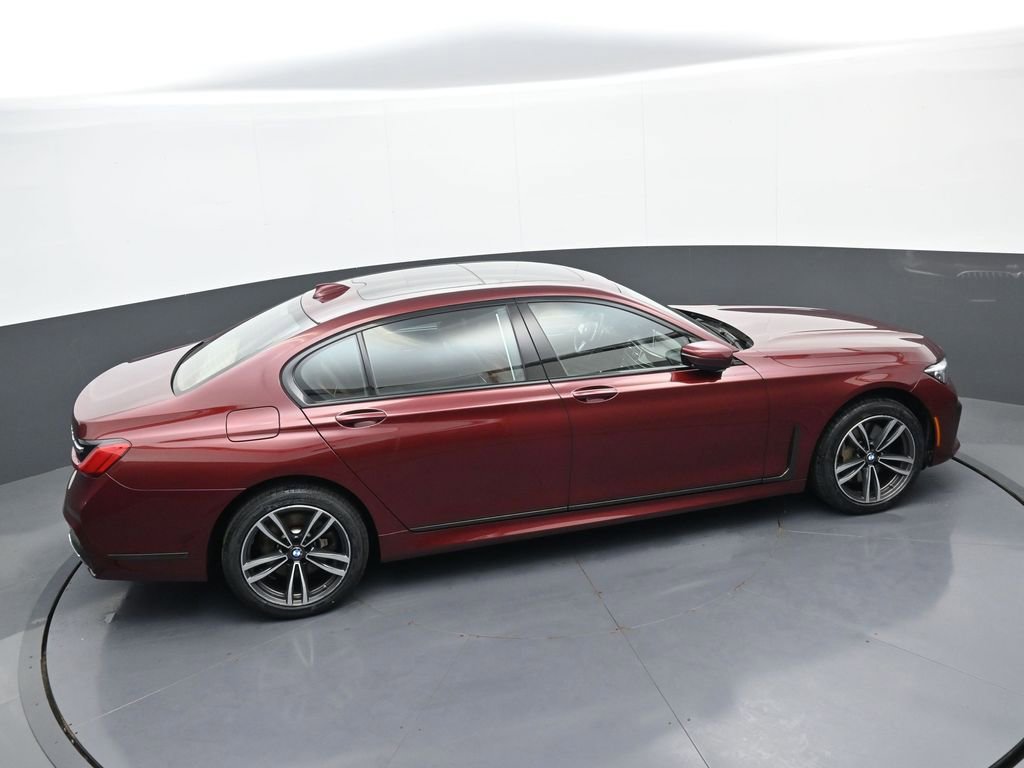 Used 2020 BMW 745e xDrive image 38