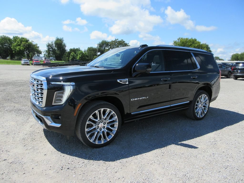 New 2026 GMC Yukon Denali w/ Denali Reserve Package AWD/4WD image 7