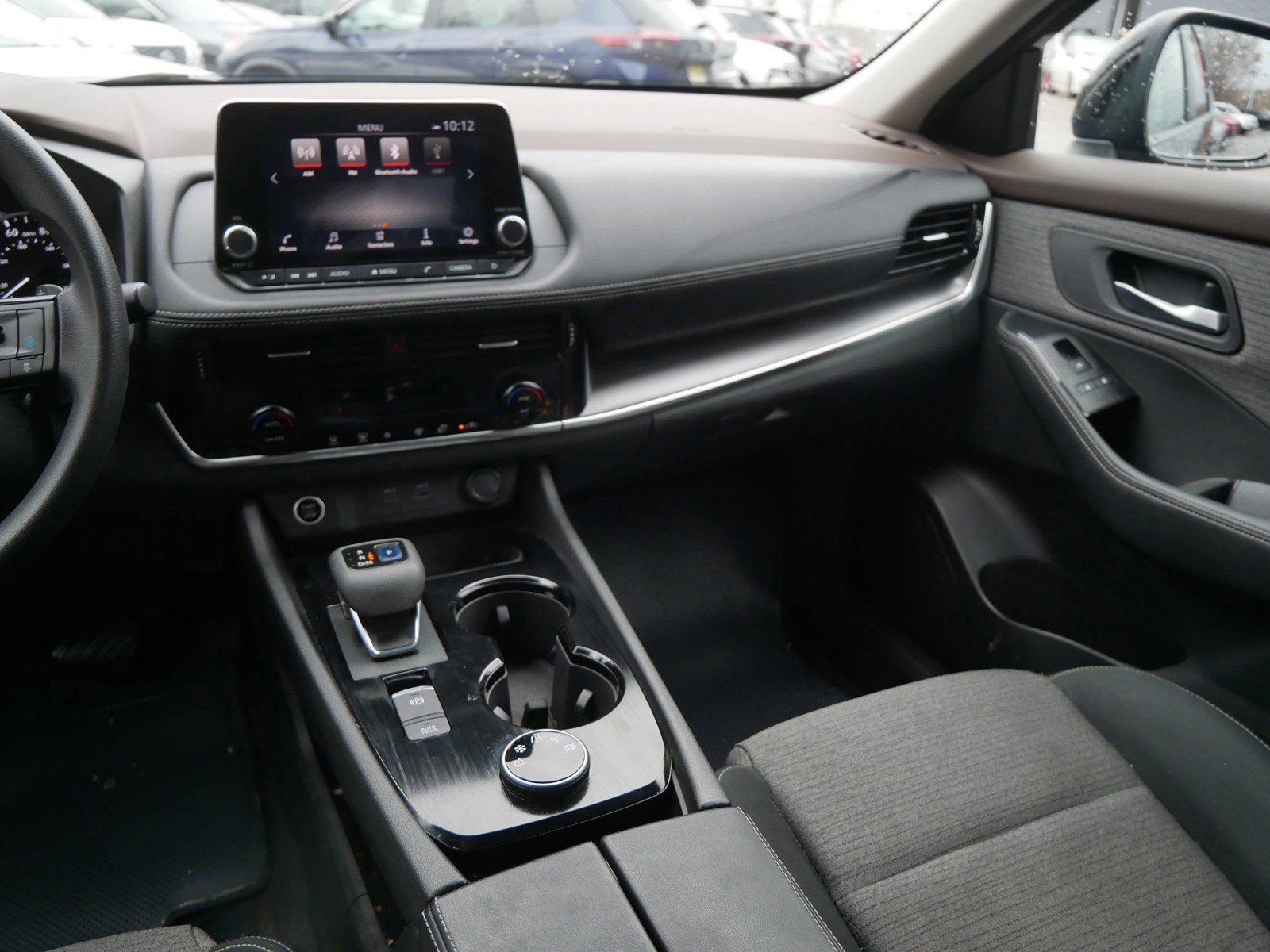 Used 2022 Nissan Rogue SV image 13