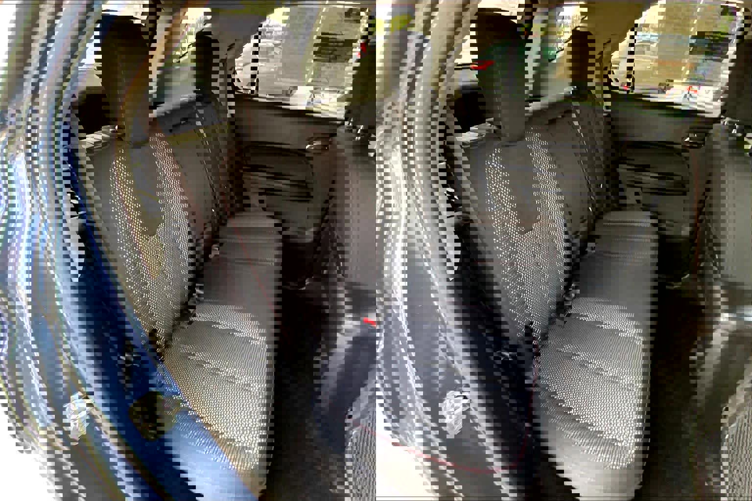 Used 2016 Chevrolet Equinox LT w/ Convenience Package image 18