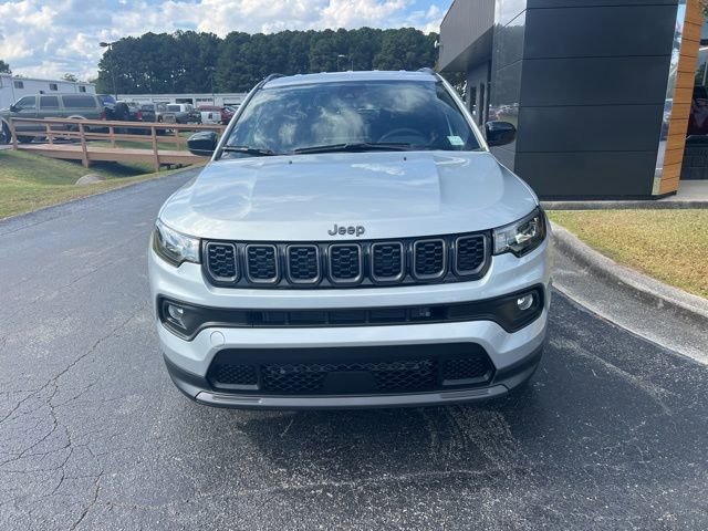 New 2026 Jeep Compass Latitude AWD/4WD image 3