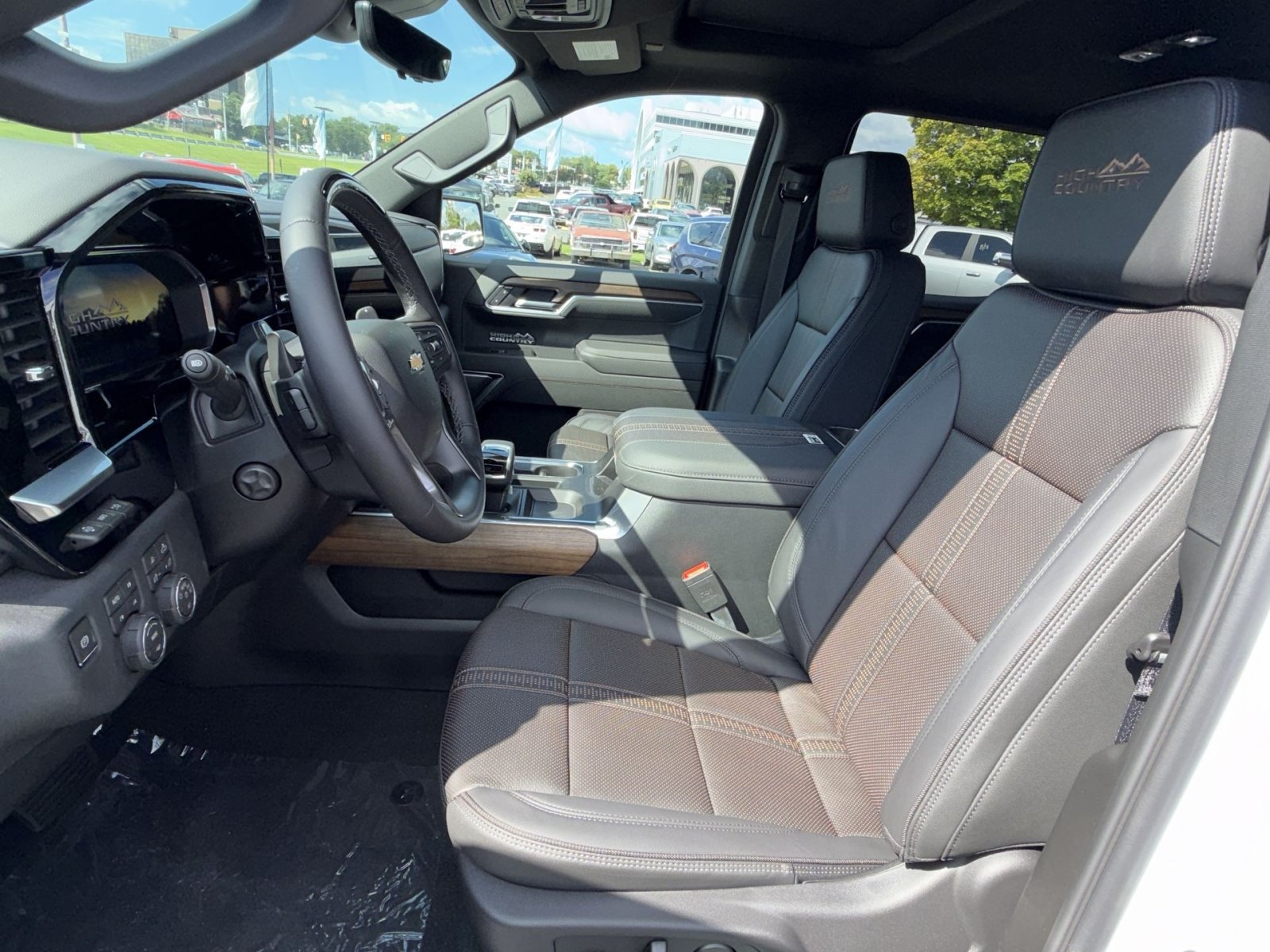 New 2026 Chevrolet Silverado 1500 High Country AWD/4WD image 13