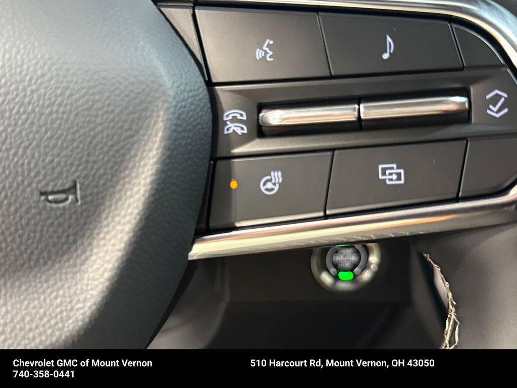 New 2027 Chevrolet Traverse Z71 w/ Driver Confidence Package AWD/4WD image 3