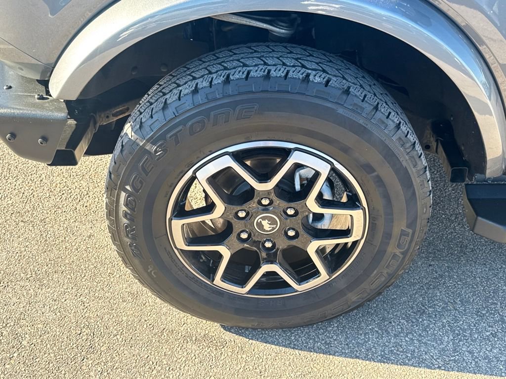 Used 2022 Ford Bronco Outer Banks image 40