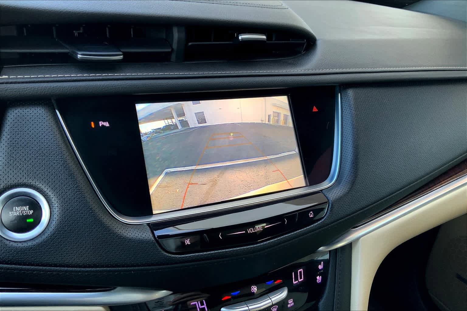 Used 2018 Cadillac XT5 Premium Luxury AWD/4WD image 28