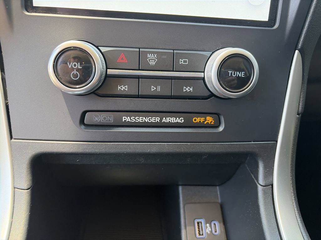 Used 2023 Ford Edge SE AWD/4WD image 25