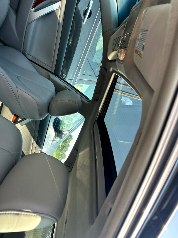 Used 2009 Toyota Camry XLE image 2