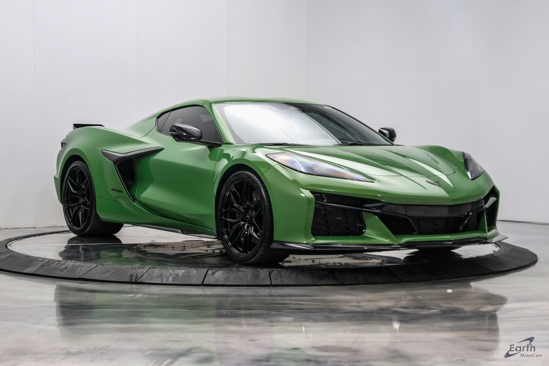 Used 2026 Chevrolet Corvette Z06 RWD image 36