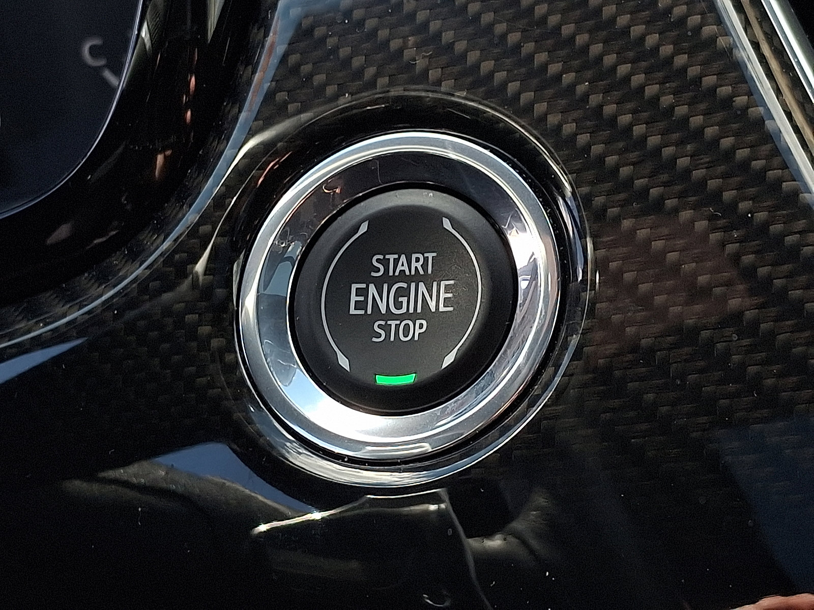 Certified 2024 Cadillac XT6 Sport w/ Technology Package image 25