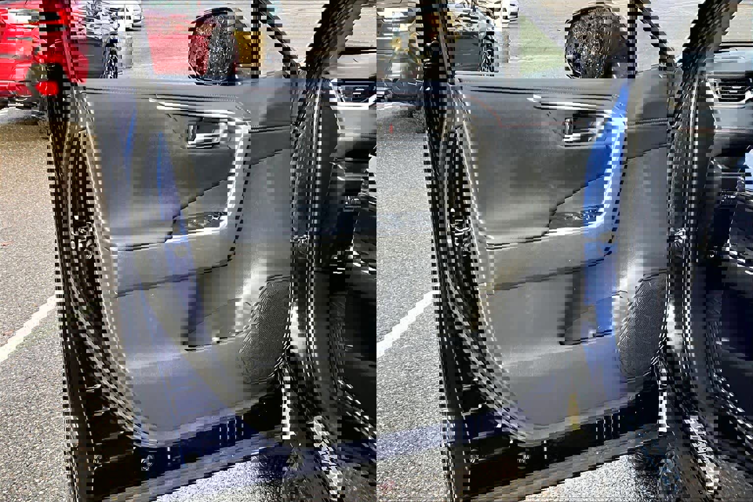 Used 2021 Toyota RAV4 XSE w/ Weather Package image 21