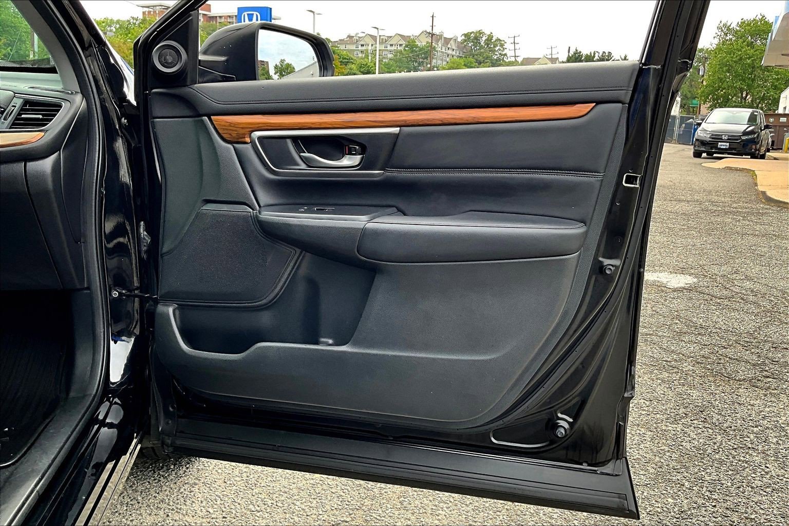 Used 2019 Honda CR-V EX-L image 18