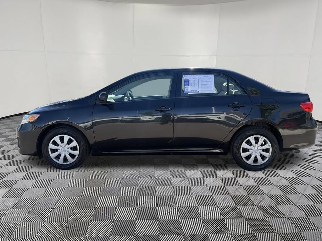 Used 2013 Toyota Corolla L w/ Protection Pkg FWD image 4