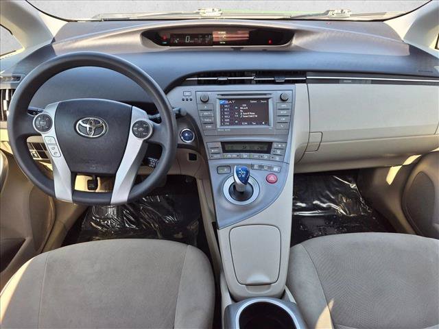 Used 2014 Toyota Prius Three FWD image 16