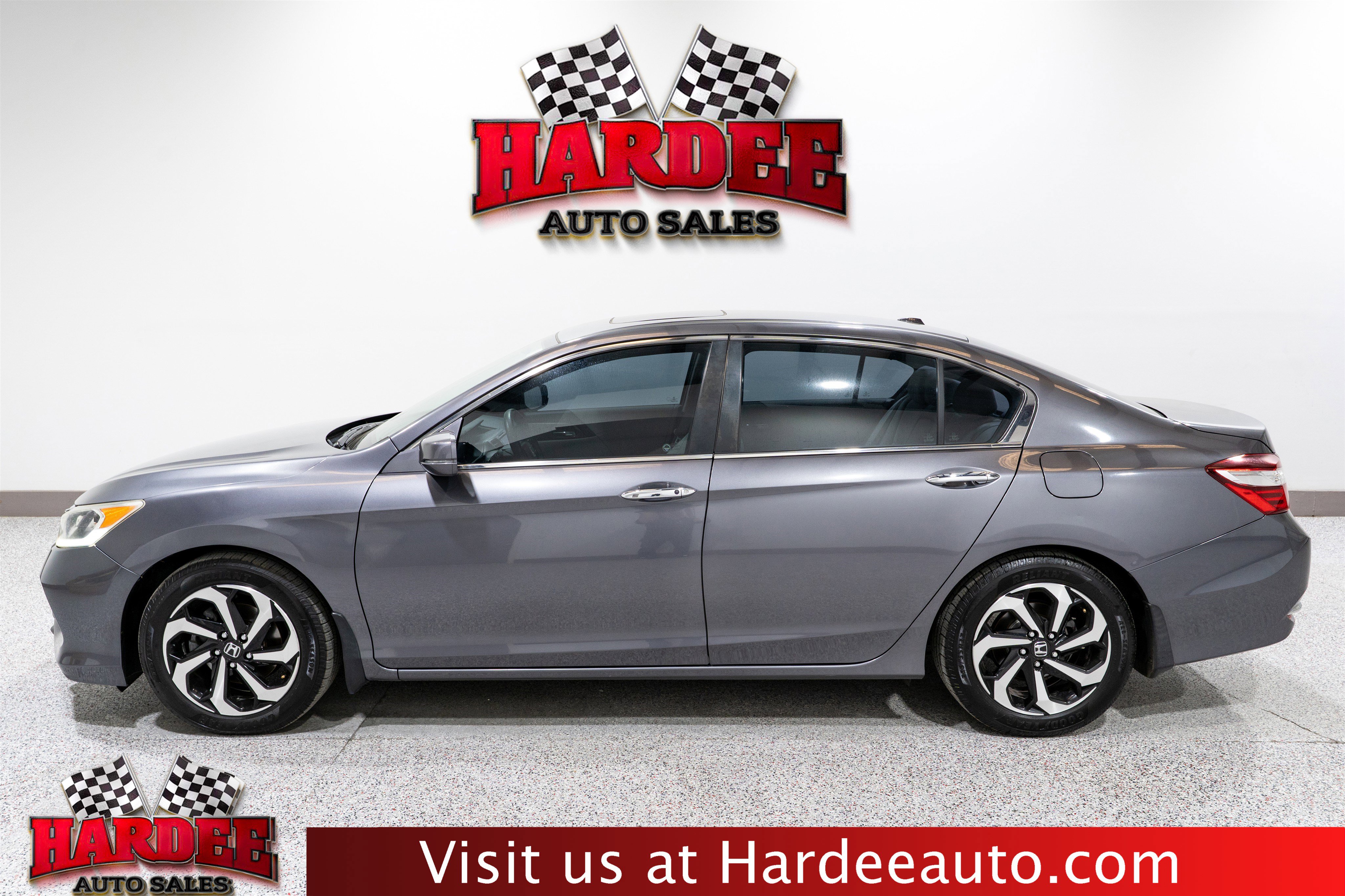 Used 2017 Honda Accord EX image 1