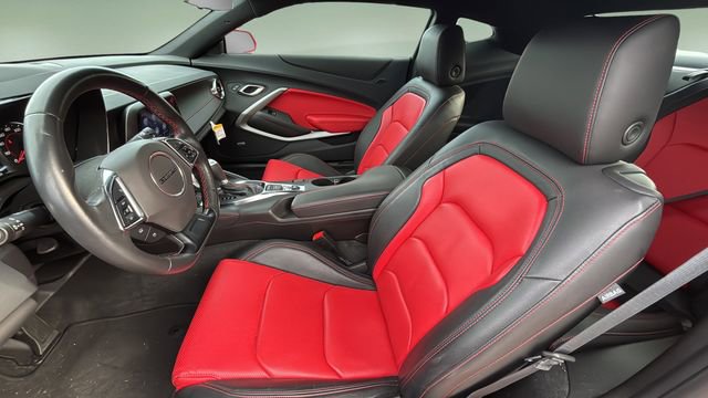 Certified 2023 Chevrolet Camaro LT w/ Technology Package image 17