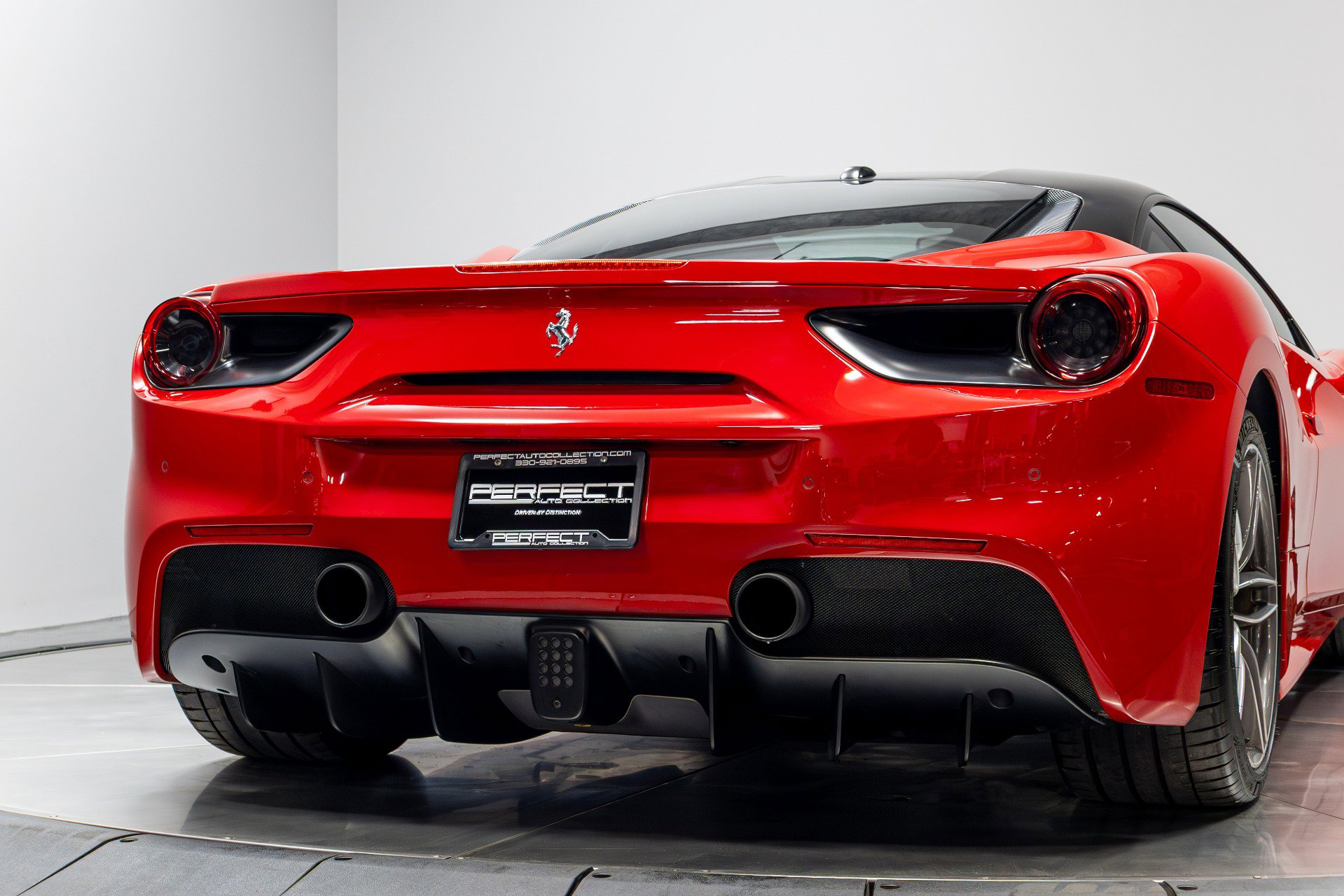 Used 2018 Ferrari 488 GTB image 71