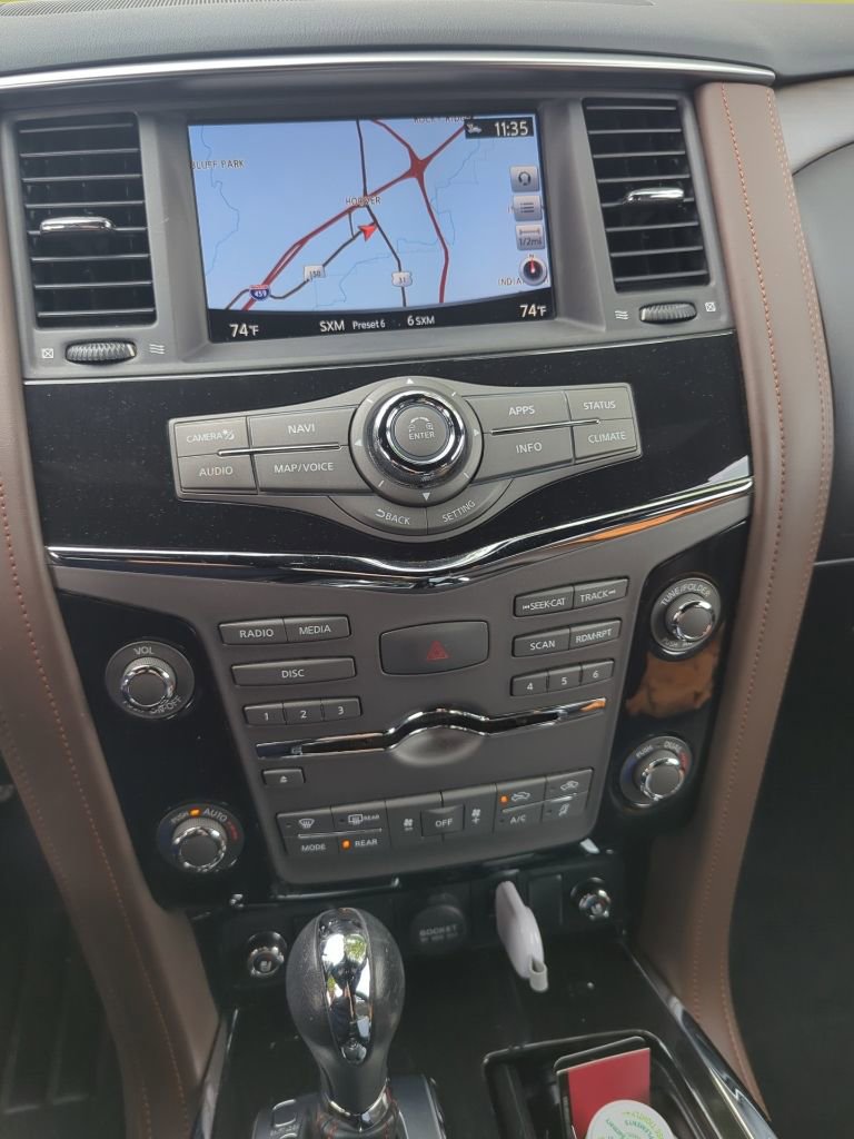 Used 2020 Nissan Armada Platinum w/ Platinum Reserve Package RWD image 3