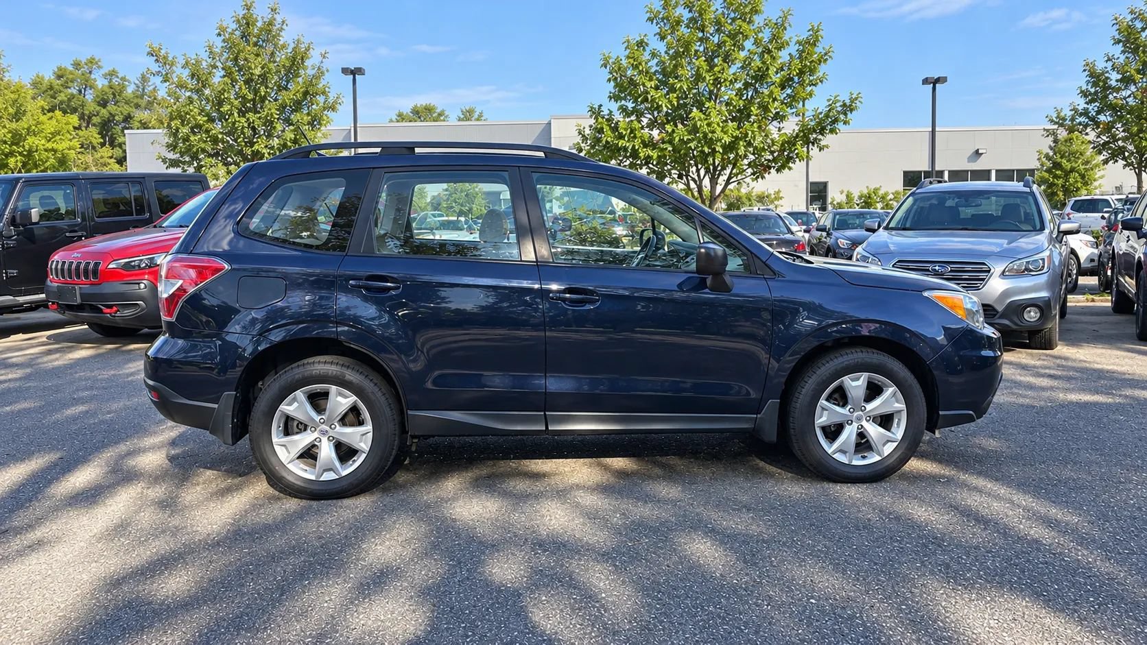 Used 2015 Subaru Forester 2.5i w/ Alloy Wheel Package AWD/4WD image 8