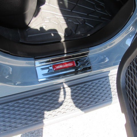 Used 2025 Jeep Gladiator Sport AWD/4WD image 14