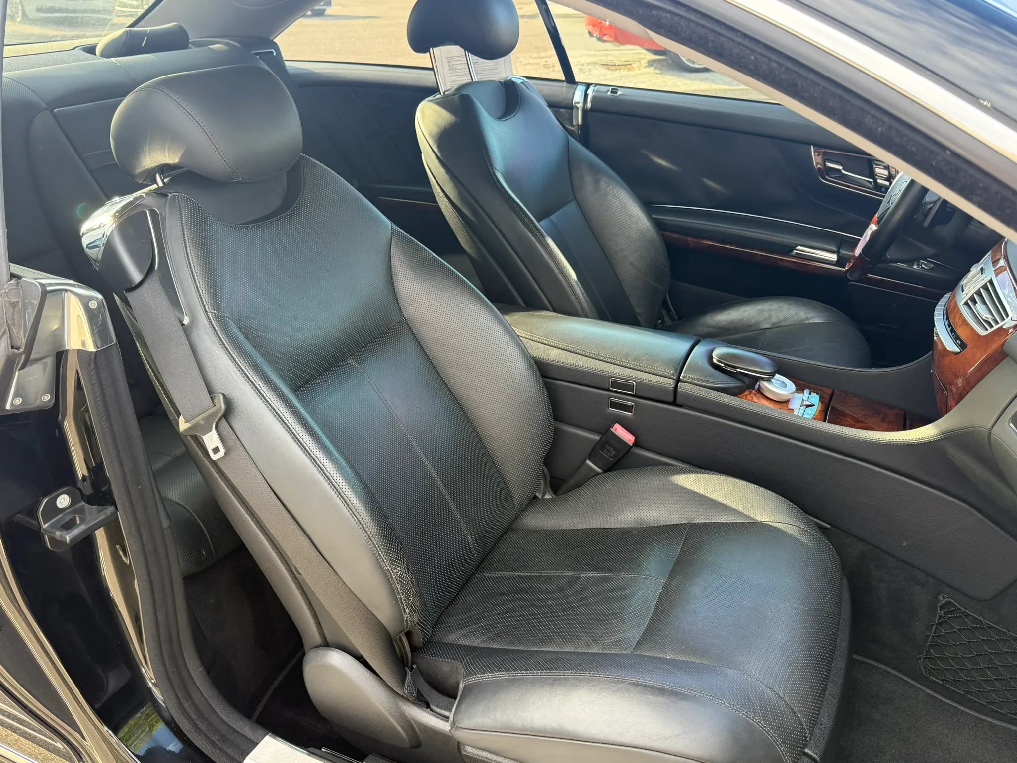 Used 2013 Mercedes-Benz CL 550 4MATIC w/ Sport Pkg image 25