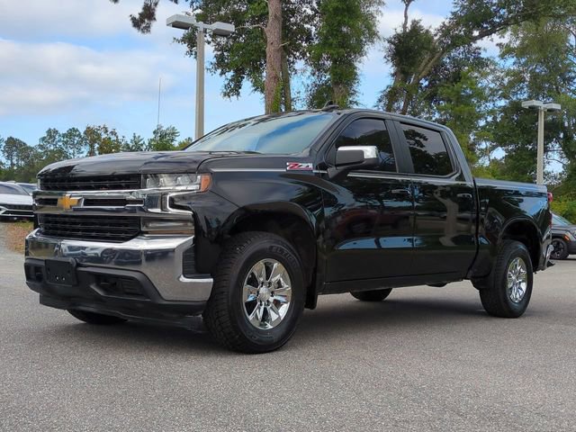 Used 2022 Chevrolet Silverado 1500 LT AWD/4WD image 2