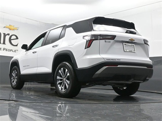 New 2026 Chevrolet Equinox LT image 5