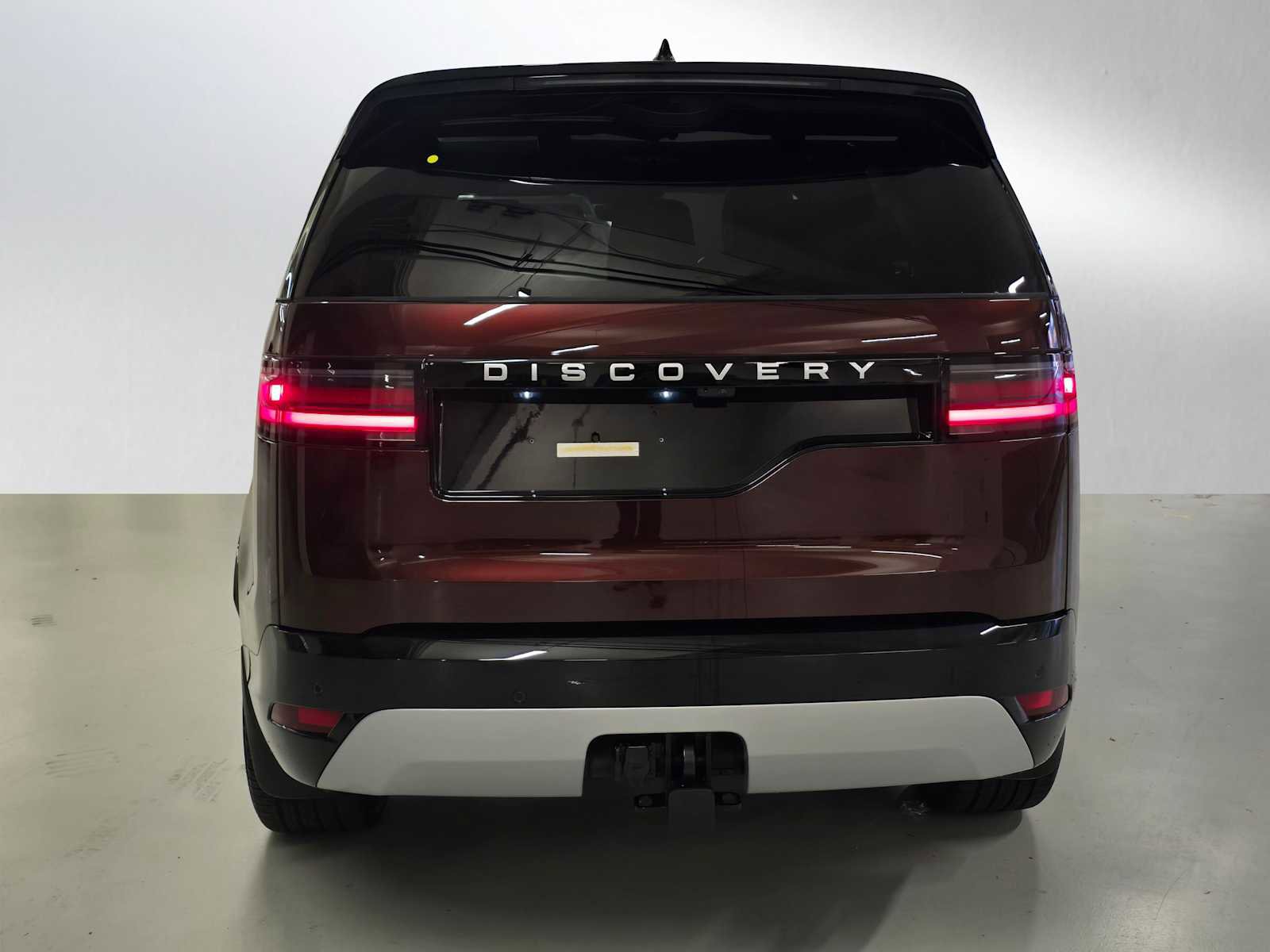 New 2026 Land Rover Discovery Limited Edition AWD/4WD image 4