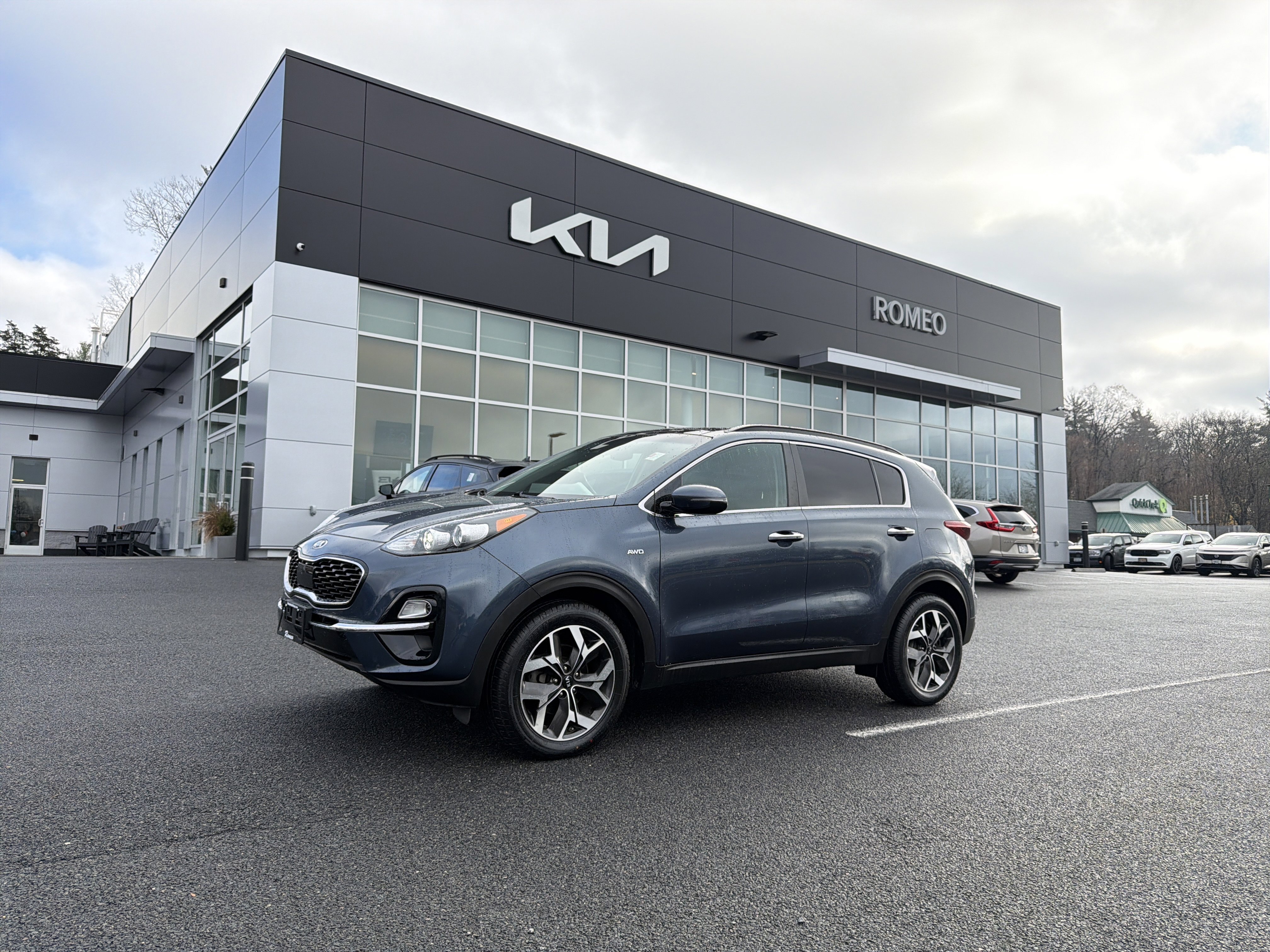 Certified 2022 Kia Sportage EX w/ EX Technology Package