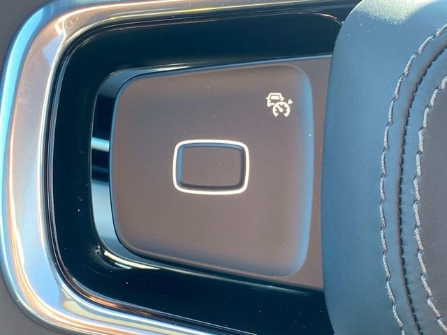 New 2026 Lincoln Navigator Reserve w/ Jet Appearance Package AWD/4WD image 16