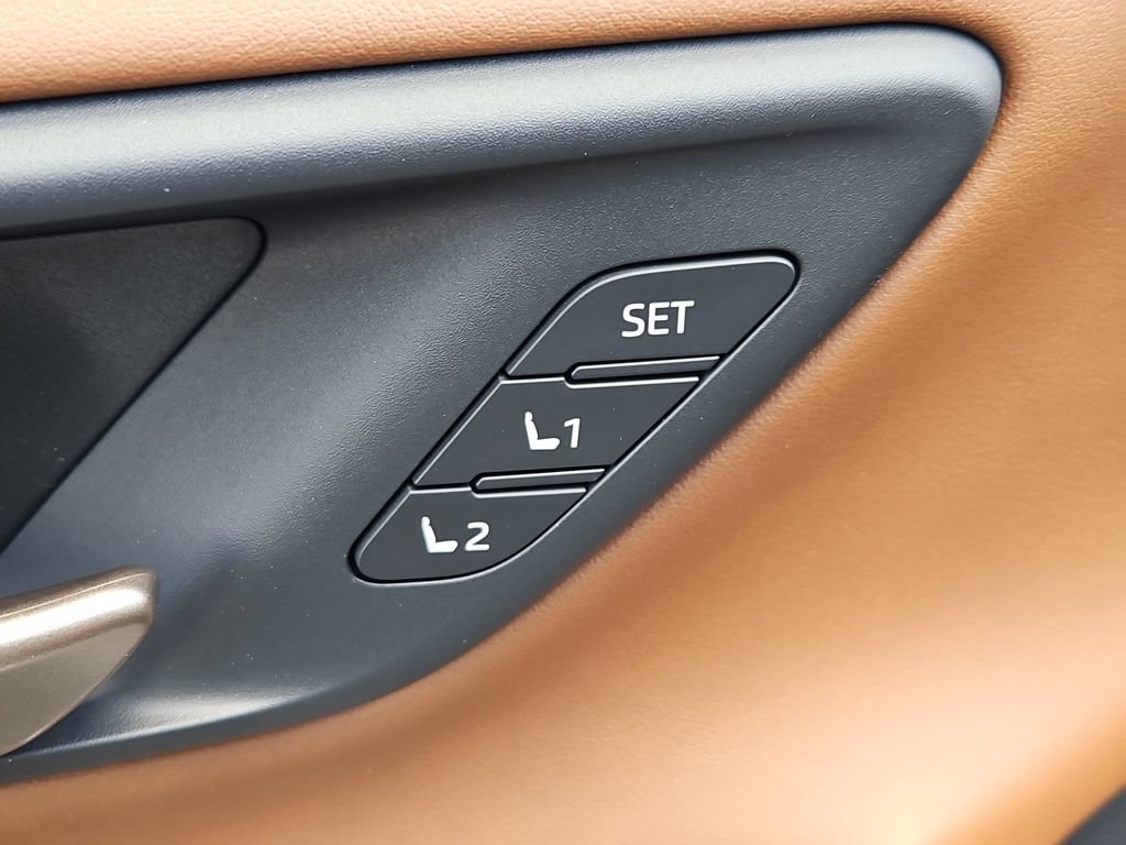New 2026 Toyota Crown Signia AWD/4WD image 17