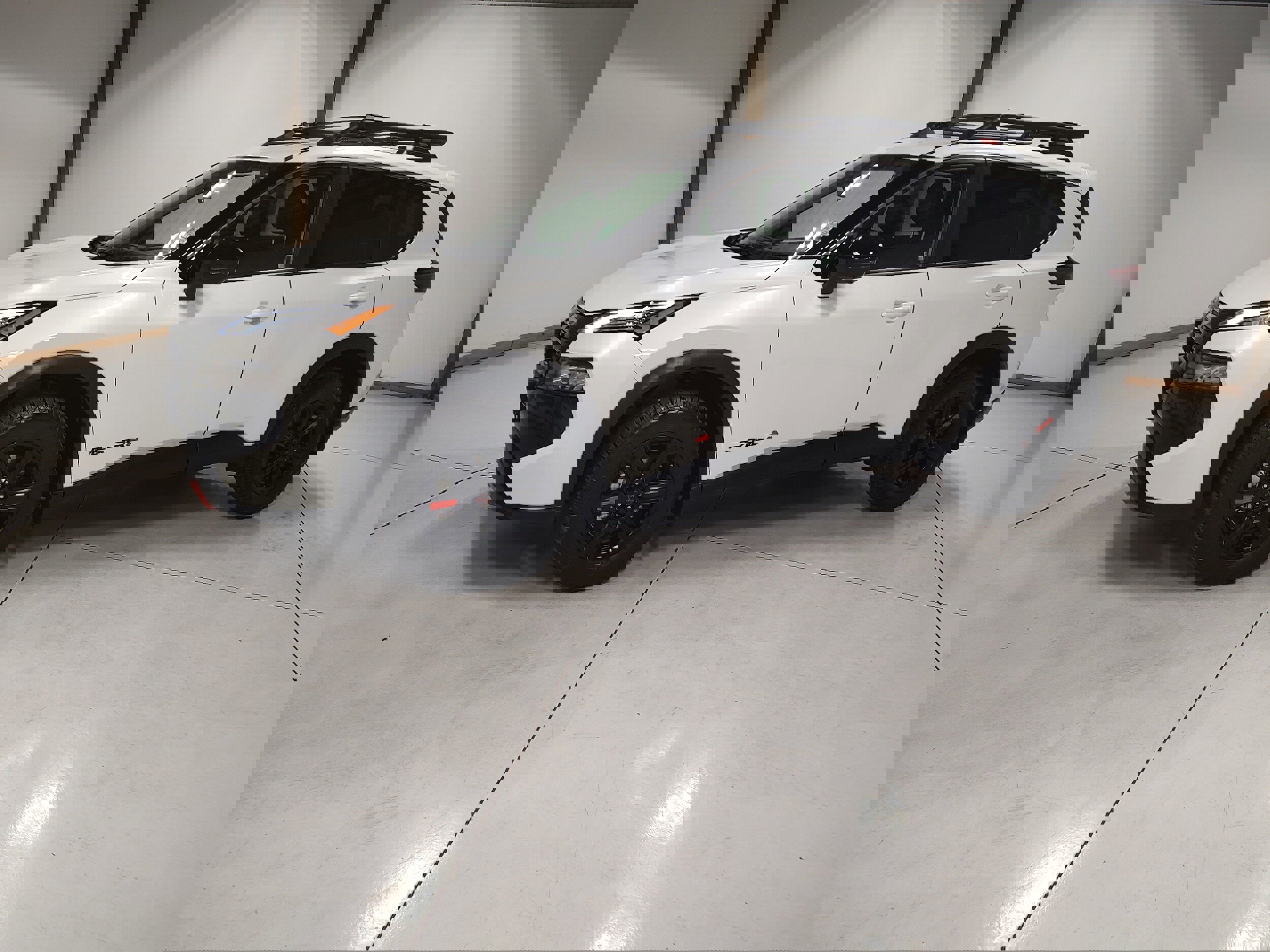 Used 2025 Nissan Rogue SV w/ Rock Creek Premium Package image 4