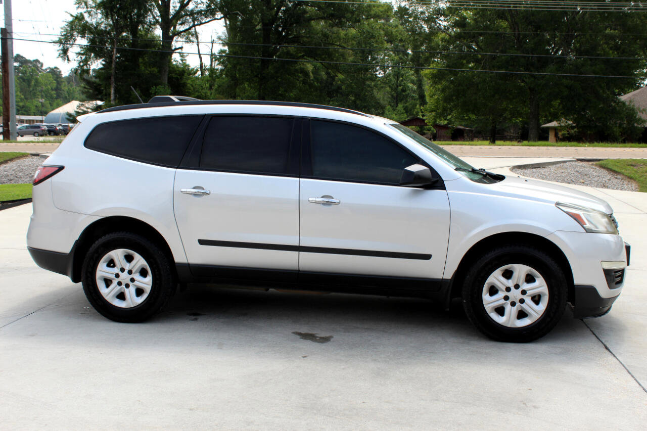 Used 2014 Chevrolet Traverse LS image 10