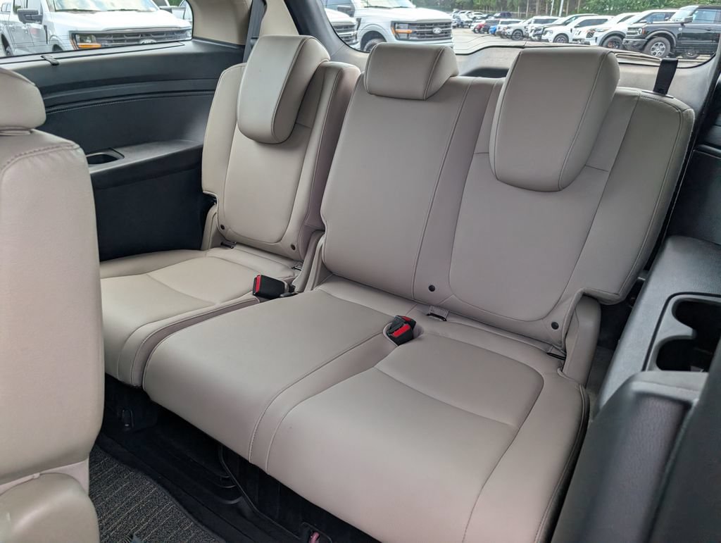 Used 2024 Honda Odyssey Touring image 11