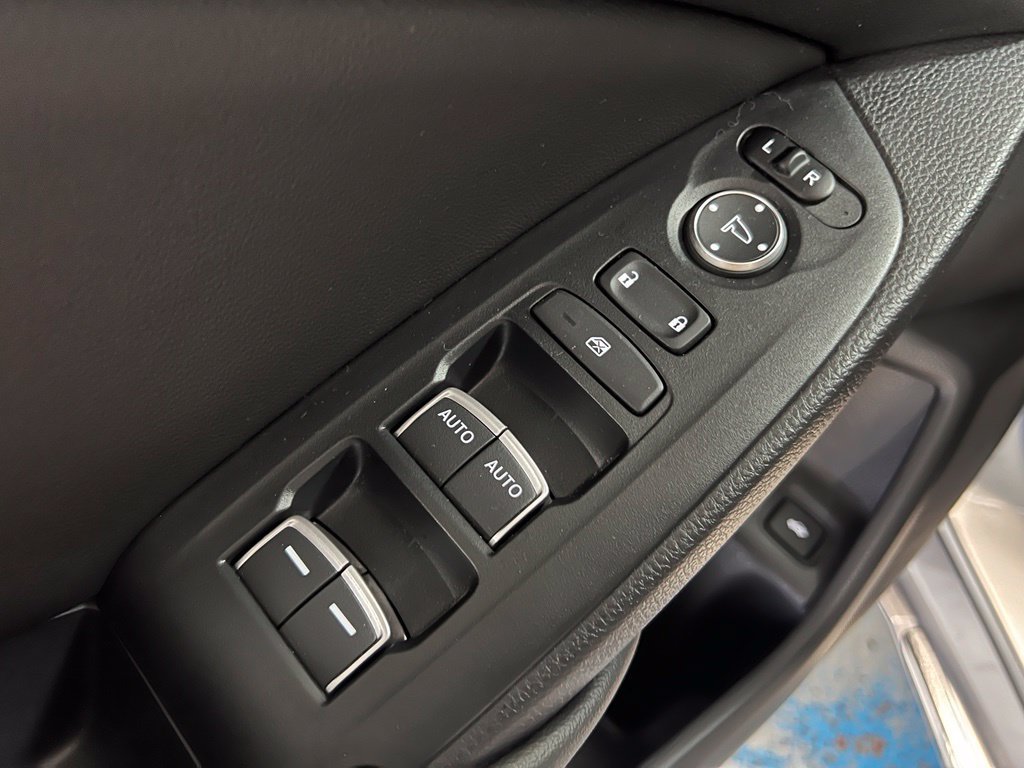 Used 2020 Honda Accord EX image 36