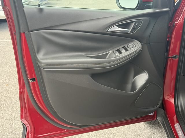 Used 2020 Buick Encore GX Preferred FWD image 32