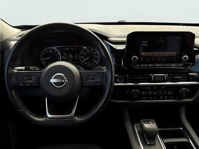 Certified 2023 Nissan Pathfinder SV FWD image 21