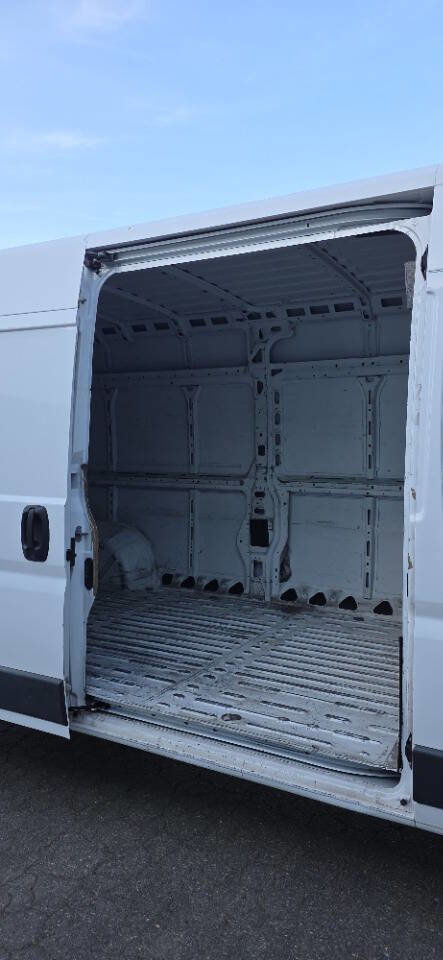 Used 2017 RAM ProMaster 2500 FWD image 13