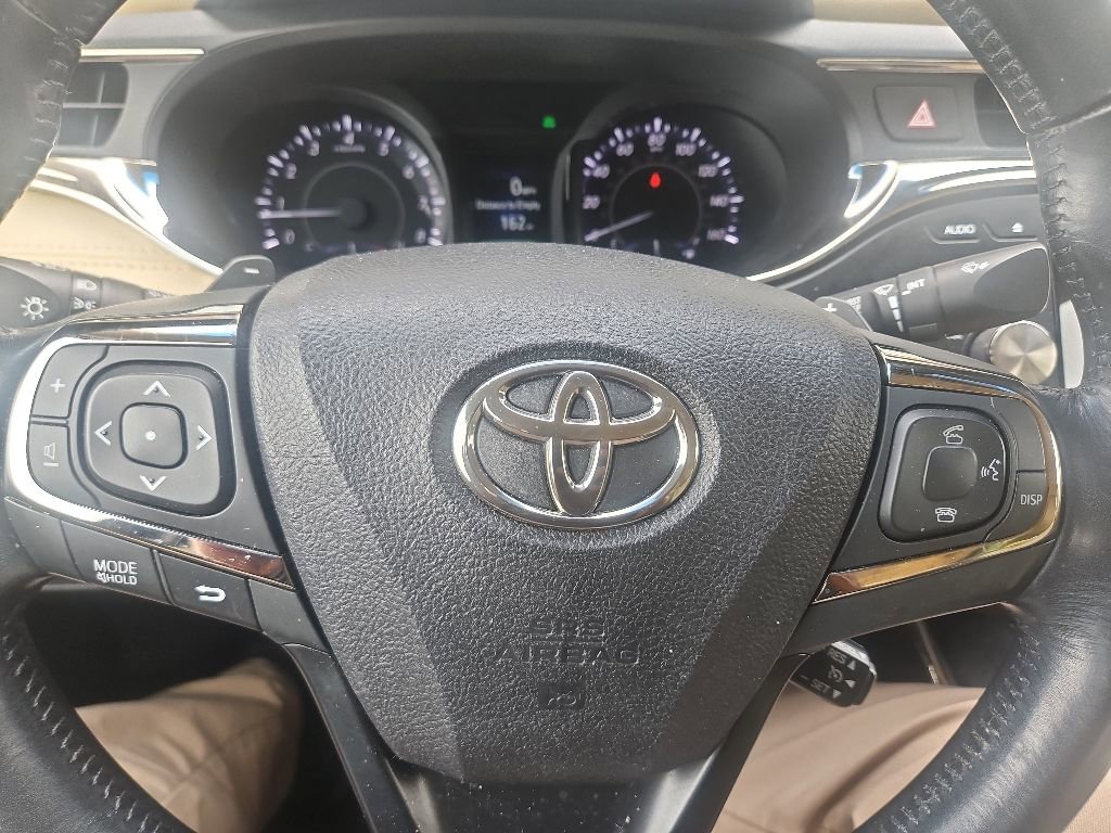Used 2014 Toyota Avalon XLE Touring FWD image 13
