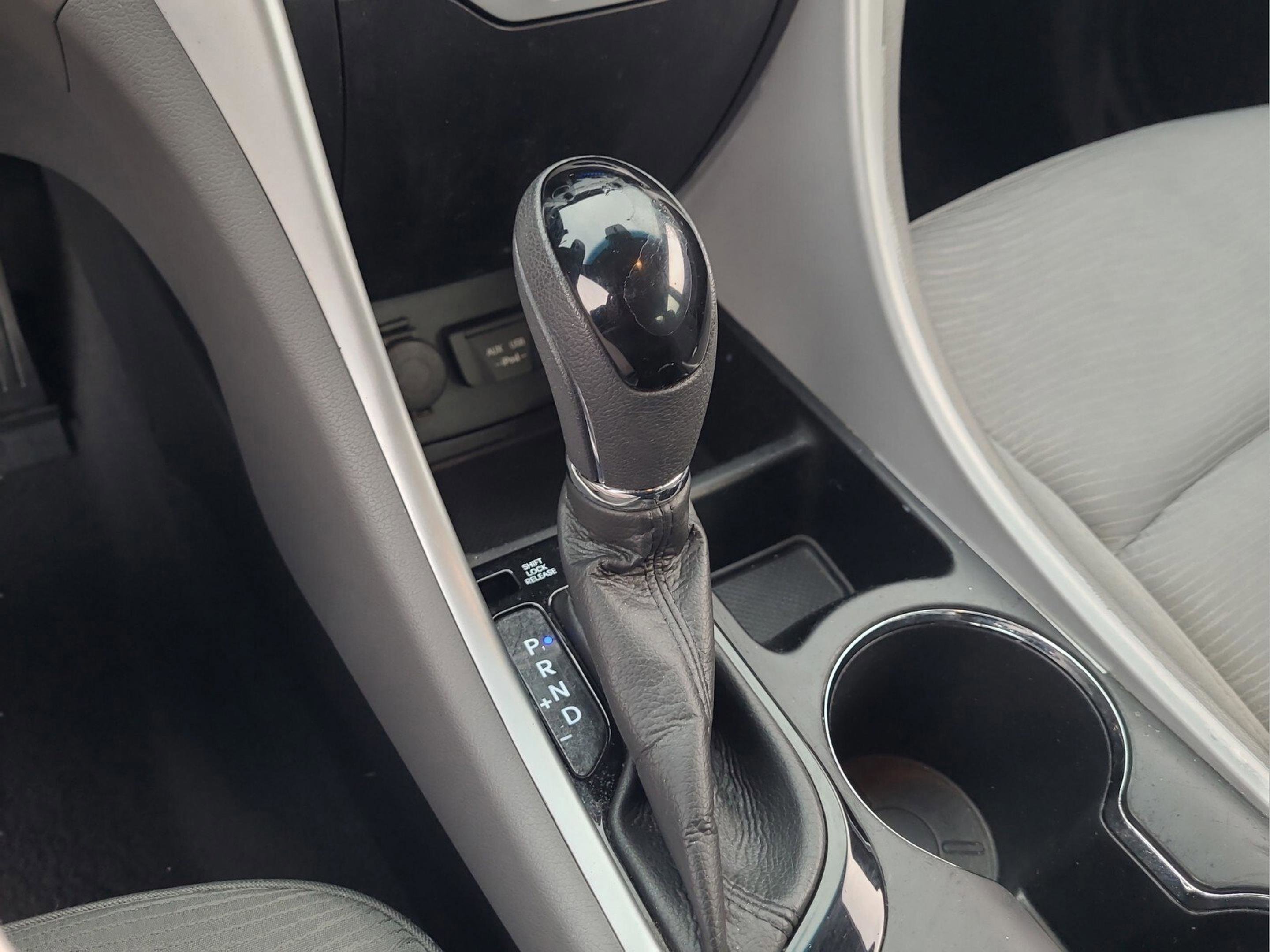 Used 2013 Hyundai Sonata Hybrid image 17