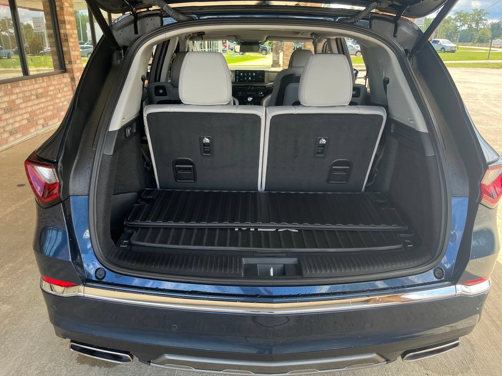 Used 2025 Acura MDX w/ Technology Package FWD image 28