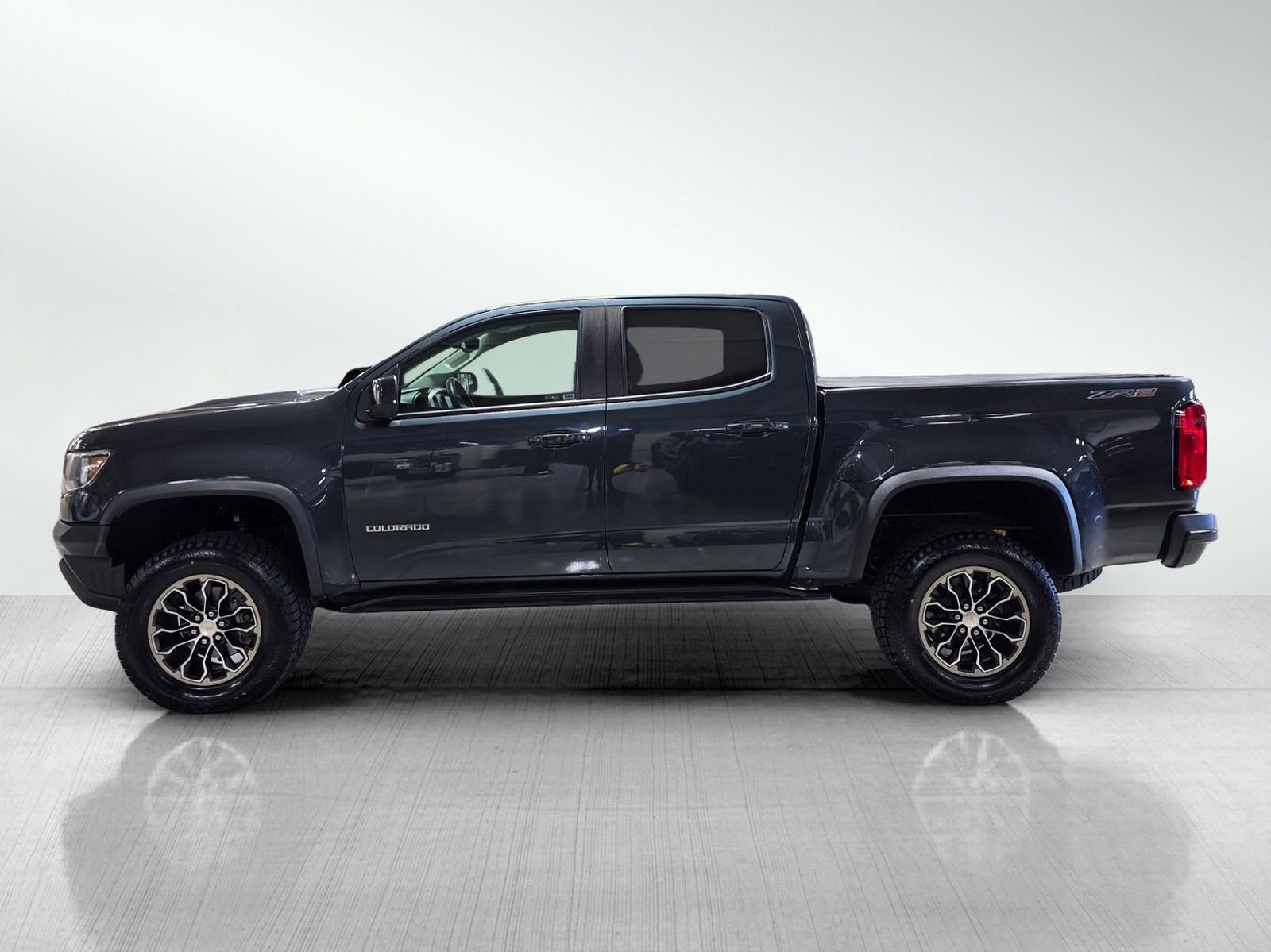 Used 2017 Chevrolet Colorado ZR2 image 4