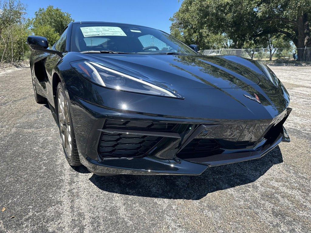 New 2026 Chevrolet Corvette Stingray Premium Cpe w/ Stealth Interior Trim Package image 9