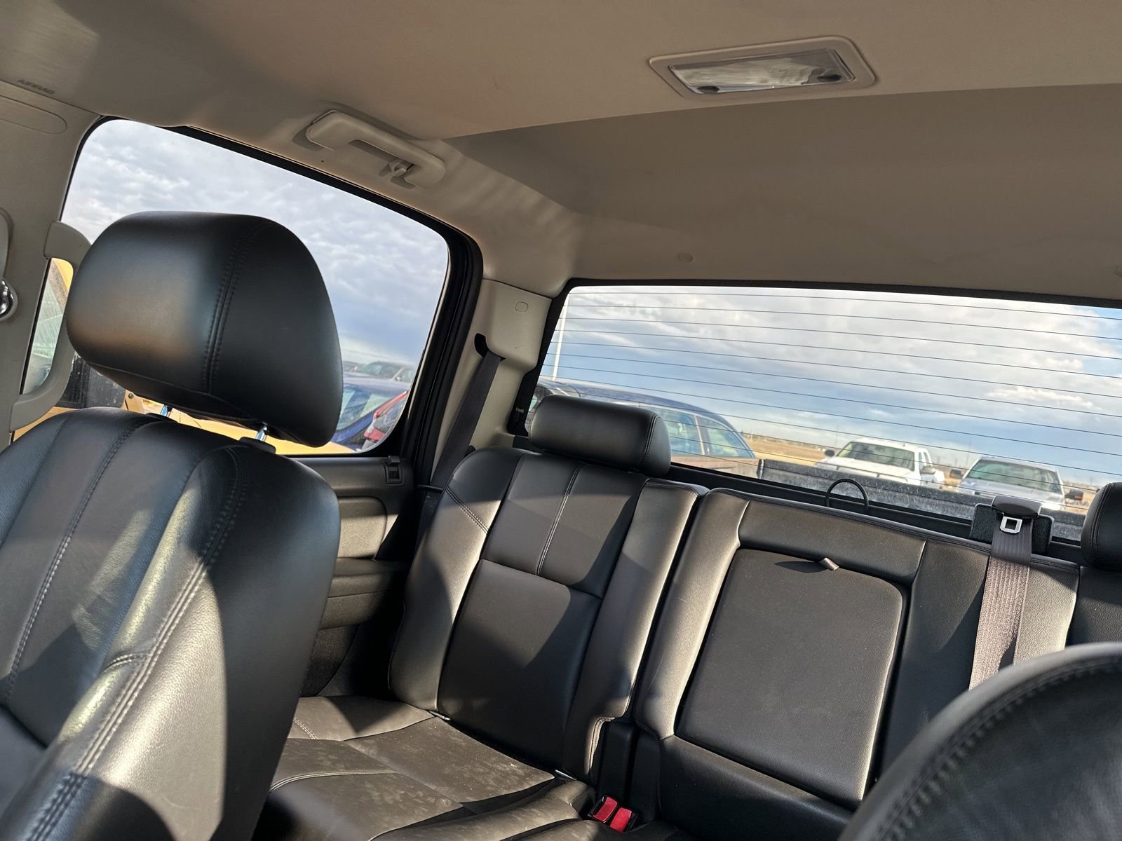 Used 2010 GMC Sierra 1500 SLT w/ SLT Convenience Package AWD/4WD image 6