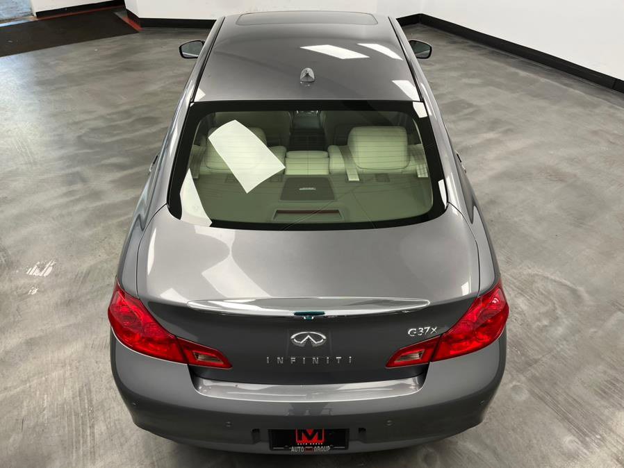 Used 2013 INFINITI G37 x Sedan w/ Premium Pkg image 5