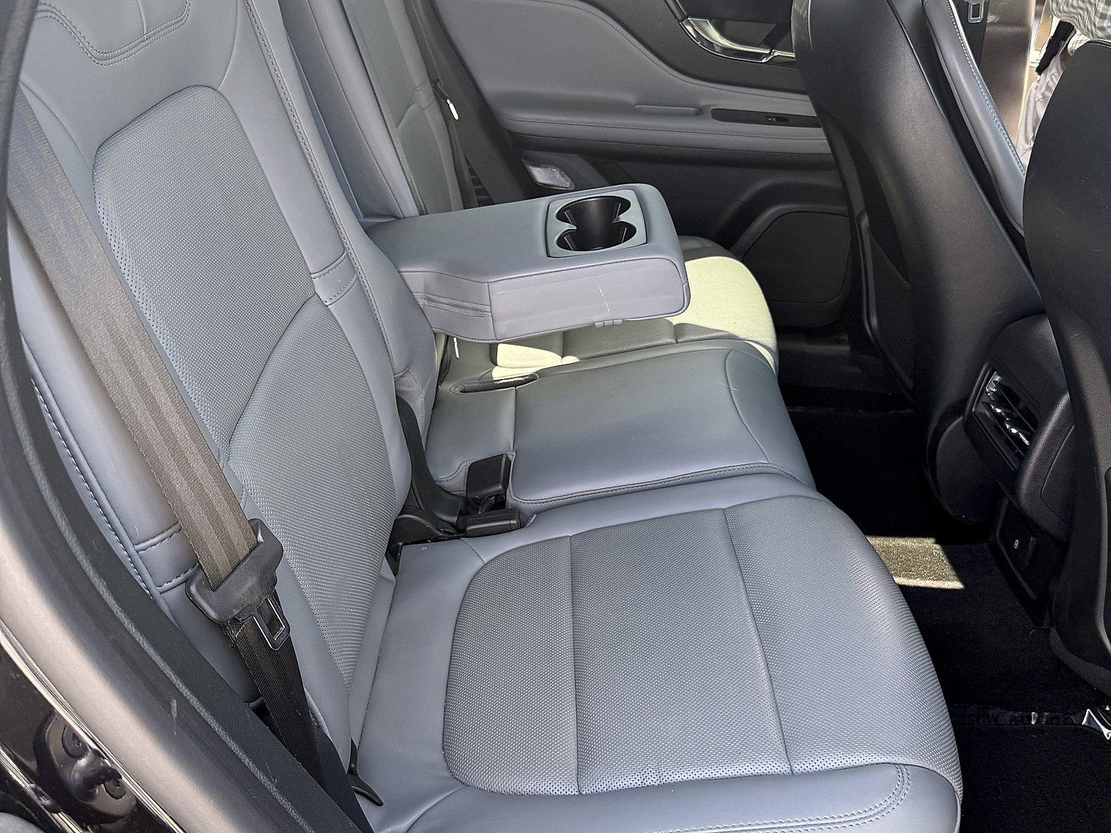 Used 2021 Lincoln Corsair Reserve image 19